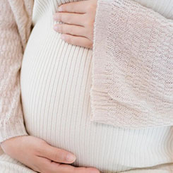 比如麻辣王子通过⛓张子龙“被瞒 2🐲💶0 年亿万家🗼产”的病毒式传🇸🇱⛄